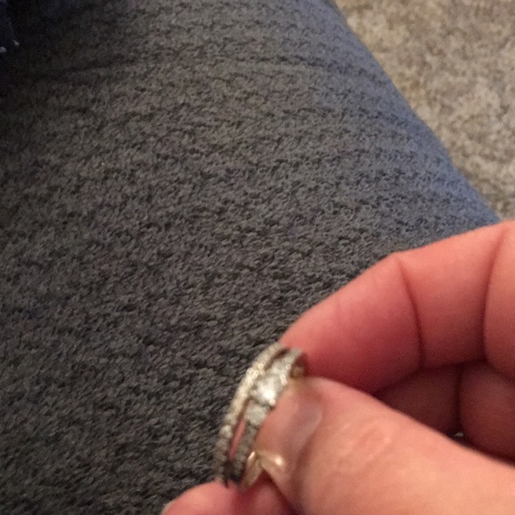 Size 10 Wedding Ring Set - Picture 2 of 8